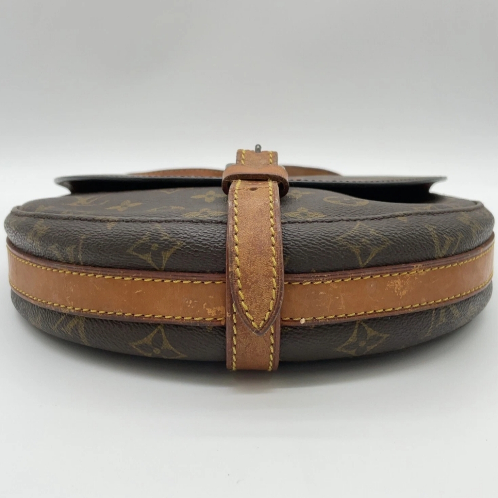 LOUIS VUITTON Chantilly GM Monogram Vintage Crossbody Shoulder Bag - Picture 4 of 16